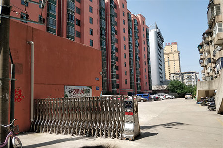 川东大厦荷叶街2室1厅1卫38万66m2出售